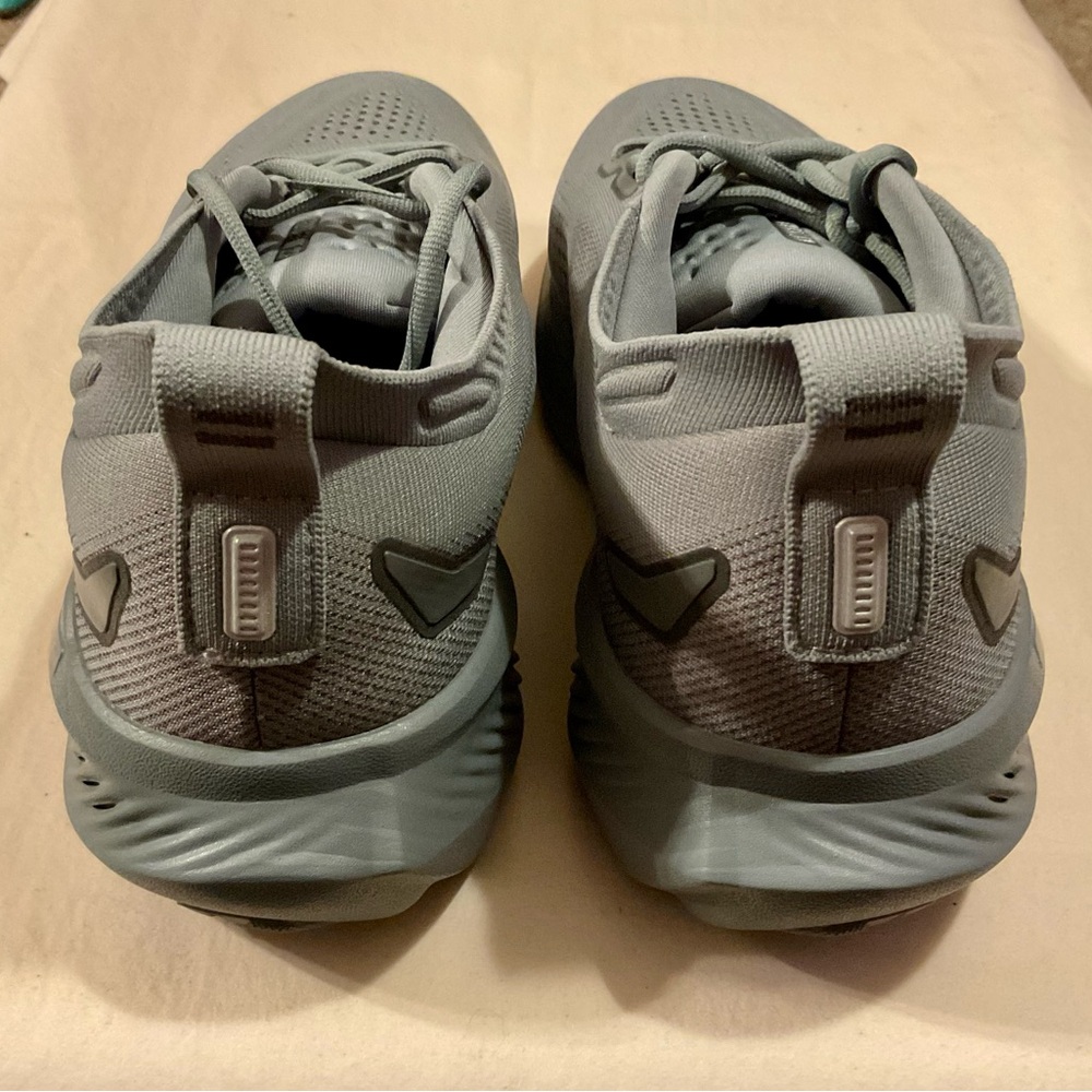 Brooks Glycerin 23 Men’s Running Shoes Size 9.5 WIDE Grey/Blackened Pearl - Picture 3 of 9